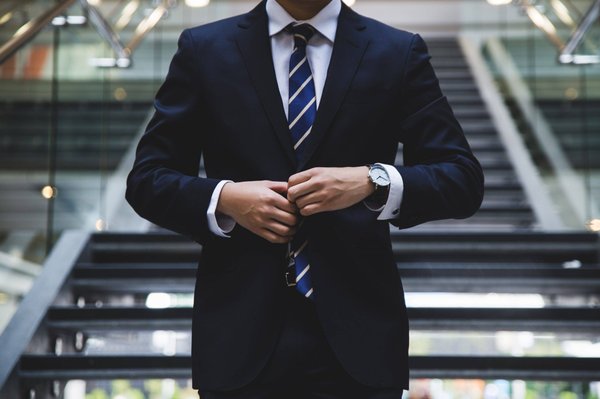 Pourquoi il est important de faire appel à un expert en immobilier pour investir dans une résidence sénioriale ?